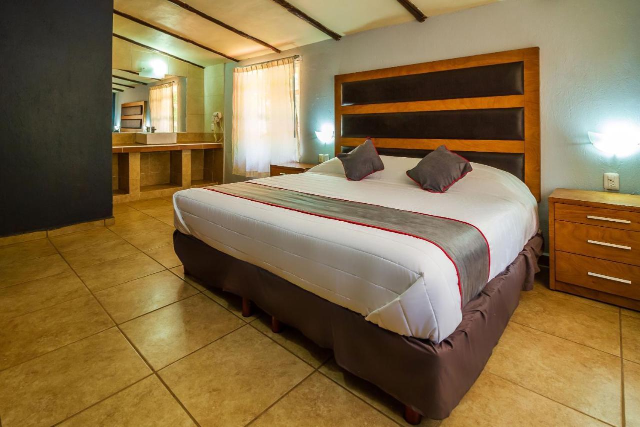 Hotel Hacienda Coyotes Zapotlanejo Zewnętrze zdjęcie